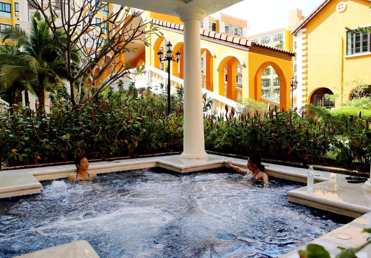 Venetian Poseidon Pool Hotel Jomtien Beach Exteriör bild